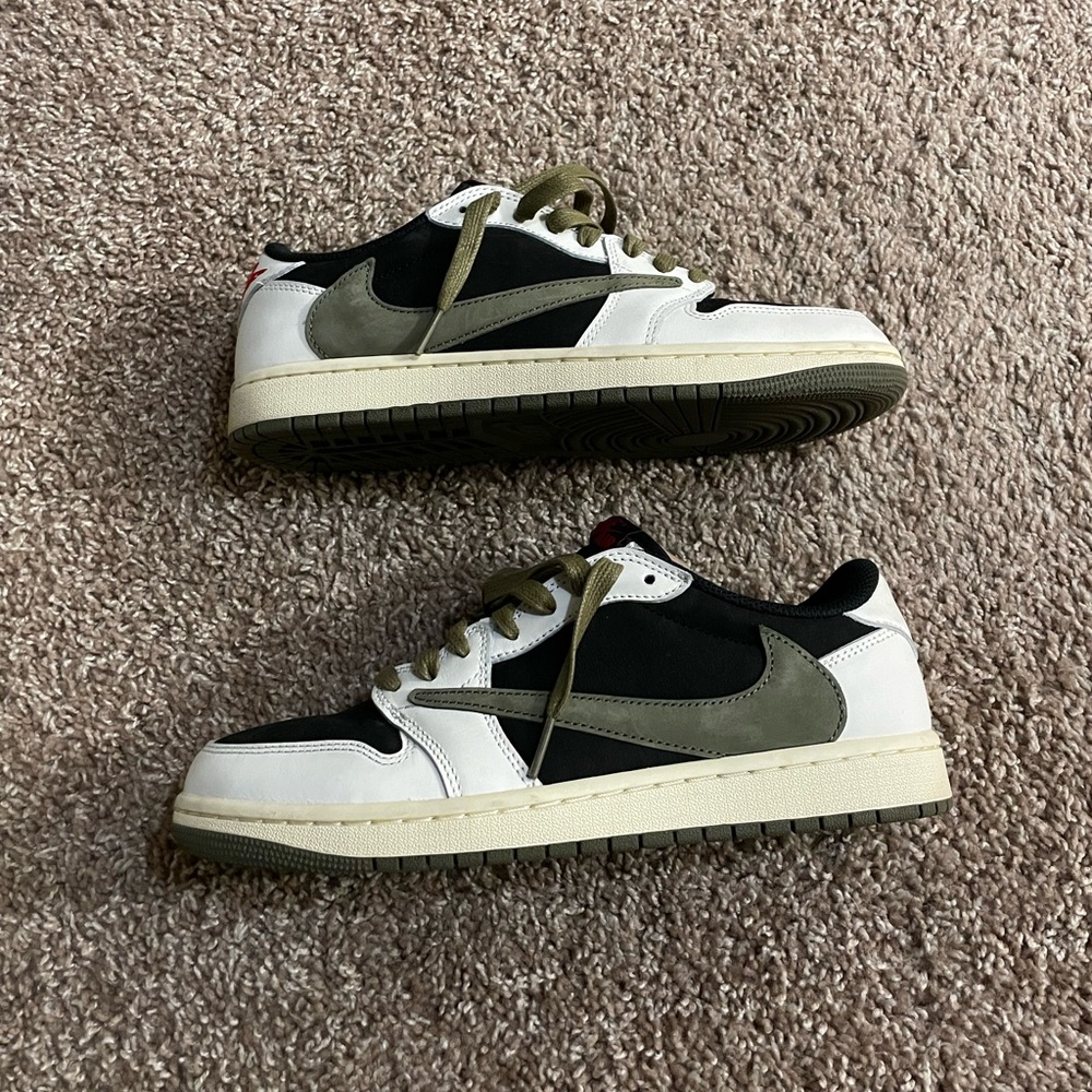 Olive Travis Scott Jordan 1 lows